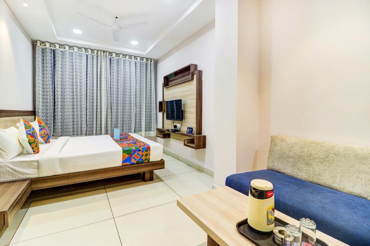 Fabhotel Pishori Inn Indore Eksteriør bilde